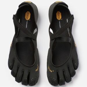 NEW sold out Vibram FiveFingers v-soul Toe Shoes - 38